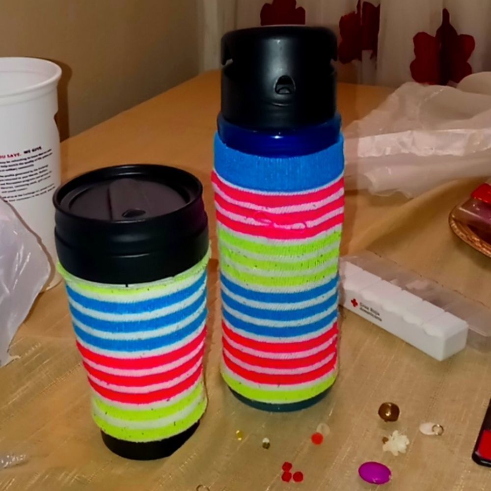 2 randomized Free Handmade Mug warmers